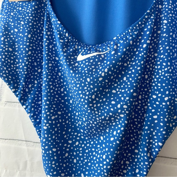 Nike Women's Water Dots Keyhole Back One Piece Swimsuit size XXL - Picture 3 of 8